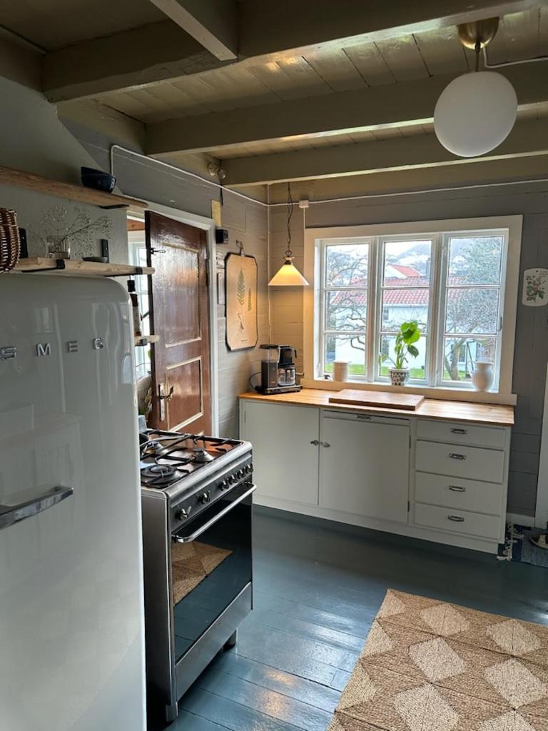 Elins Gjestehus Egersund Buitenkant foto