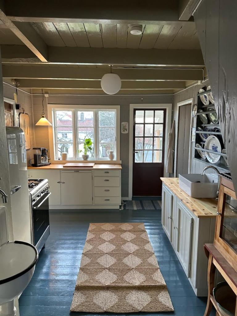 Elins Gjestehus Egersund Buitenkant foto
